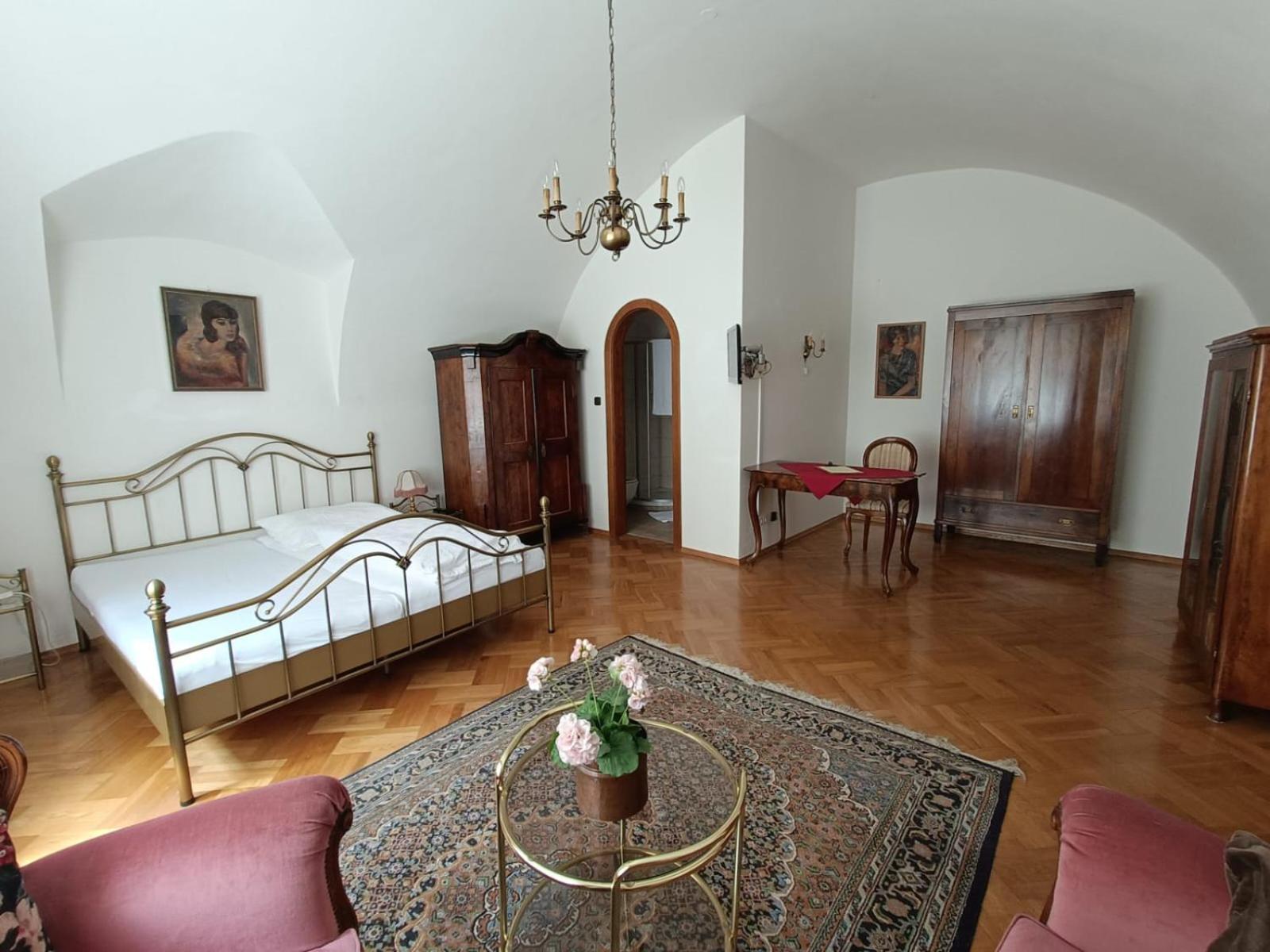 Hotel Gasthof Kohlmayr Ґмюнд-ін-Кернтен Екстер'єр фото